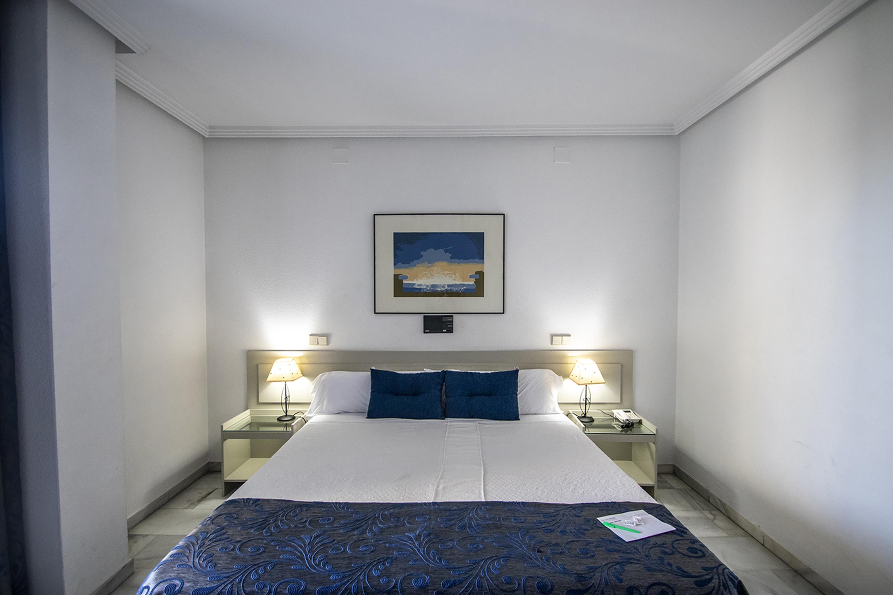 Hospedium Hotel Apartamentos Simon Verde Майрена-дель-Альхарафе Экстерьер фото